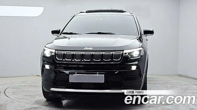 Фотография автомобиля — Jeep Compass 2nd Gen