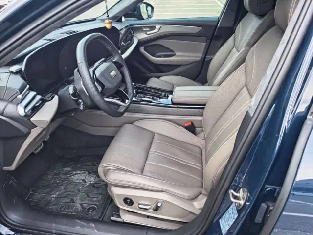 Audi A6L — Фото автомобиля 3