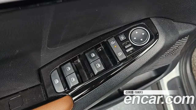 Kia Seltos New — Фото автомобиля 28