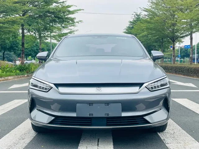 BYD Qin PLUS — Фото автомобиля 2