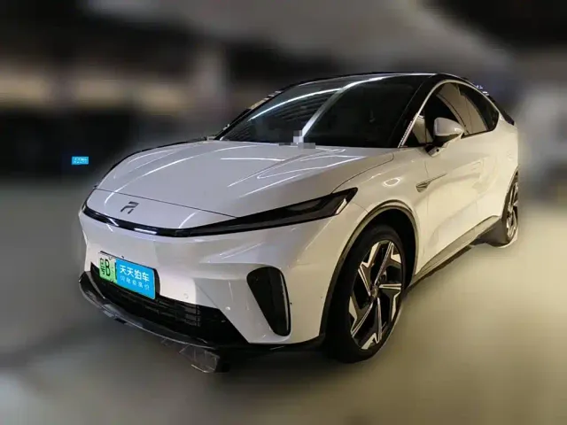 Фотография автомобиля — Roewe Feifan R7