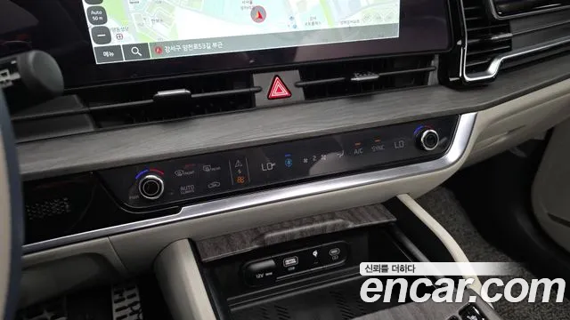 Kia Sportage Sportage 5-е поколение Бензин 1.6 турбо 2WD — Фото автомобиля 17