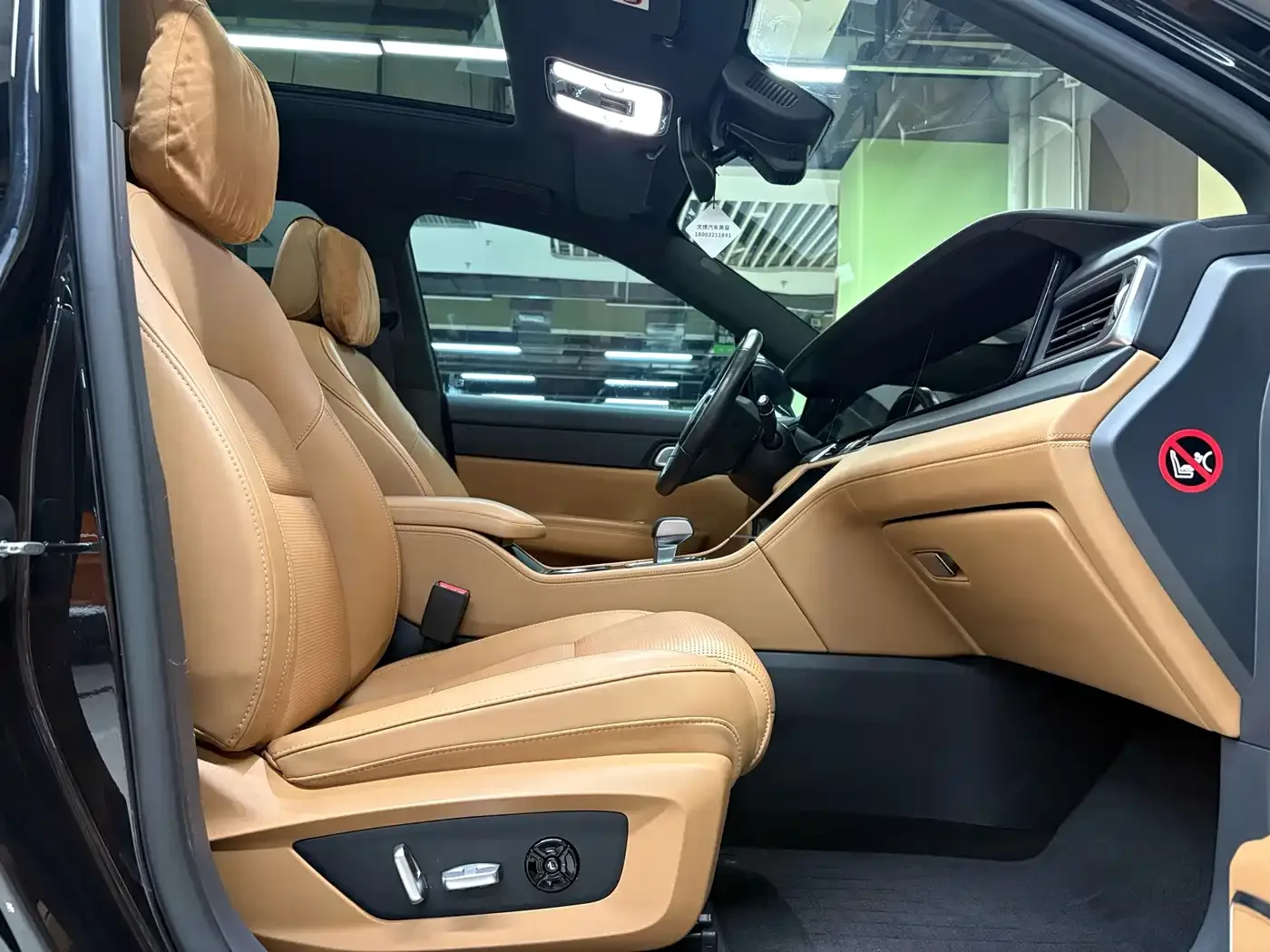 Li Auto Li ONE 2021 Extended Range 6-Seater — Фото автомобиля 11