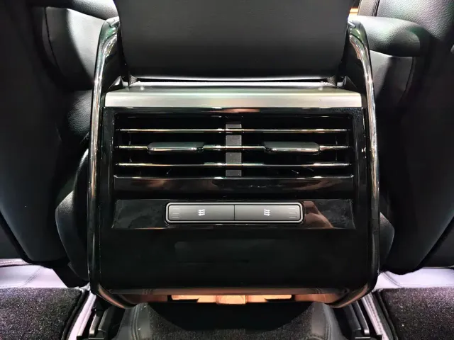 Land Rover Range Rover Sport — Фото автомобиля 18