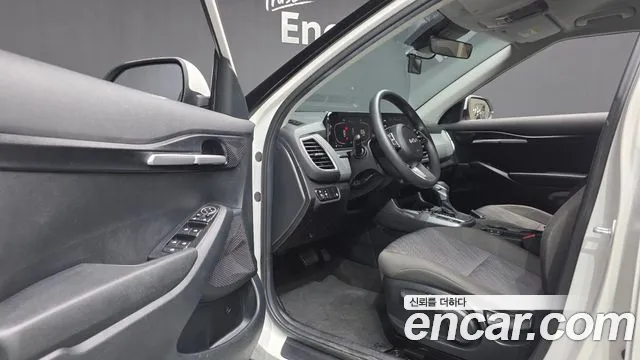 Kia Seltos — Фото автомобиля 26