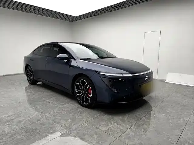 Nissan N7 — Фото автомобиля 3
