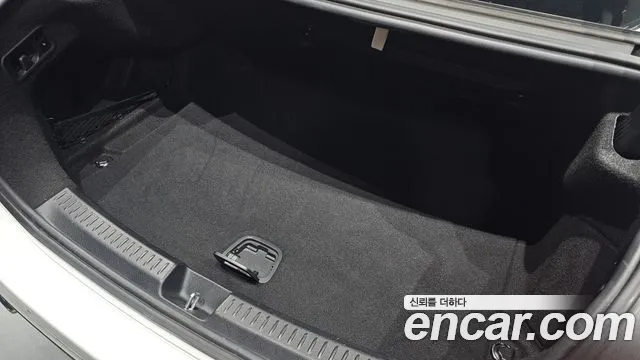 Mercedes-Benz E-Class W214 — Фото автомобиля 28