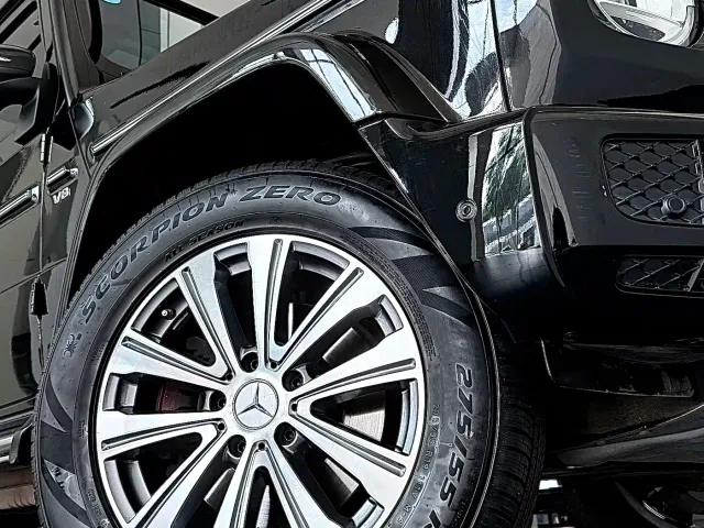 Mercedes-Benz G-Class — Фото автомобиля 12