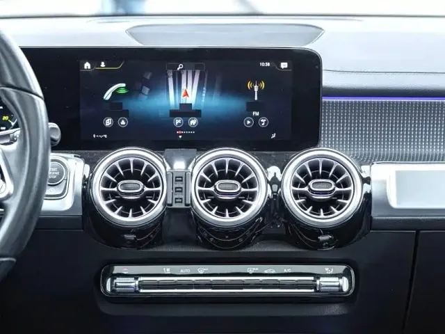 Mercedes-Benz GLB-Class — Фото автомобиля 5