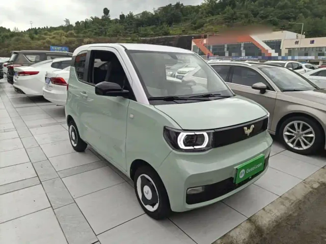 Wuling Hongguang Mini EV — Фото автомобиля 3