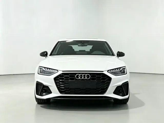 Audi A4L — Фото автомобиля 3