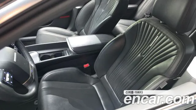 Hyundai Grandeur GN7 — Фото автомобиля 29