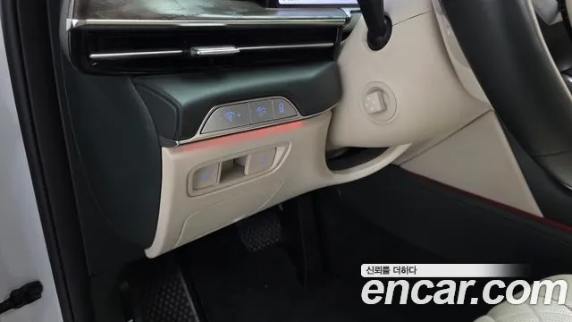 Genesis GV80 — Фото автомобиля 28