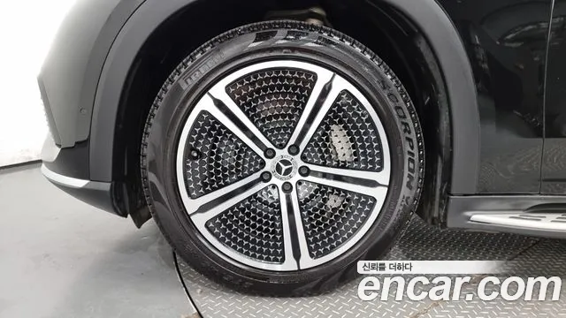 Mercedes-Benz EQS — Фото автомобиля 5