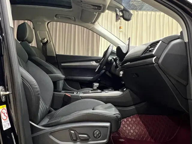 Audi Q5L — Фото автомобиля 20