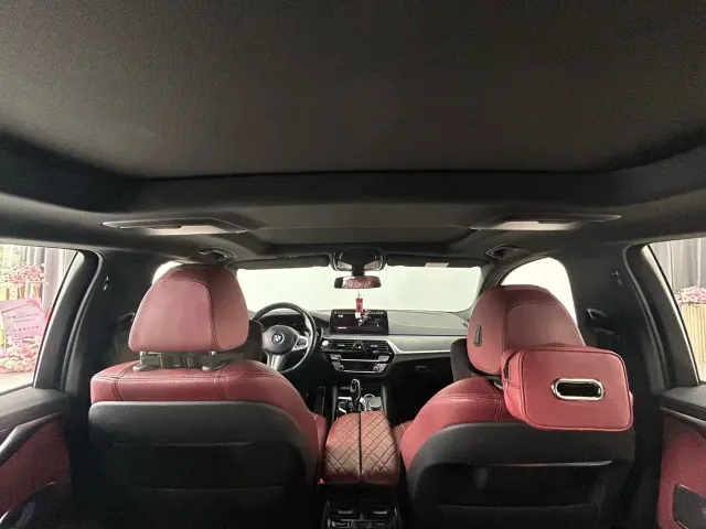 BMW 5 Series — Фото автомобиля 10