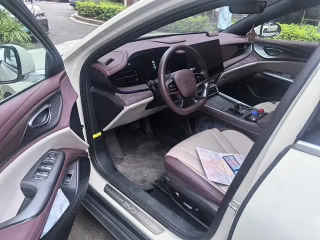 BYD Seal 07 DM-i — Фото автомобиля 7