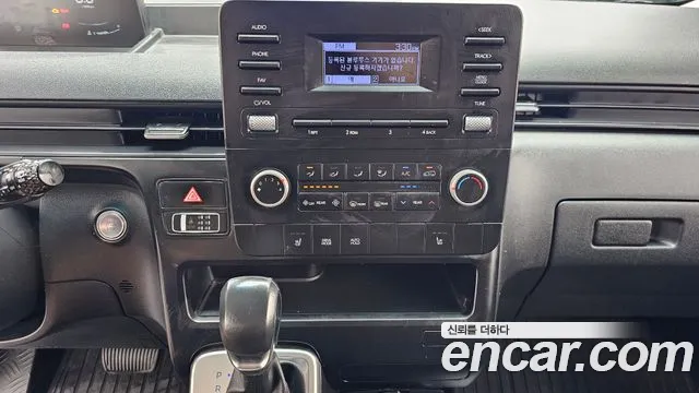 Hyundai Staria Staria — Фото автомобиля 5