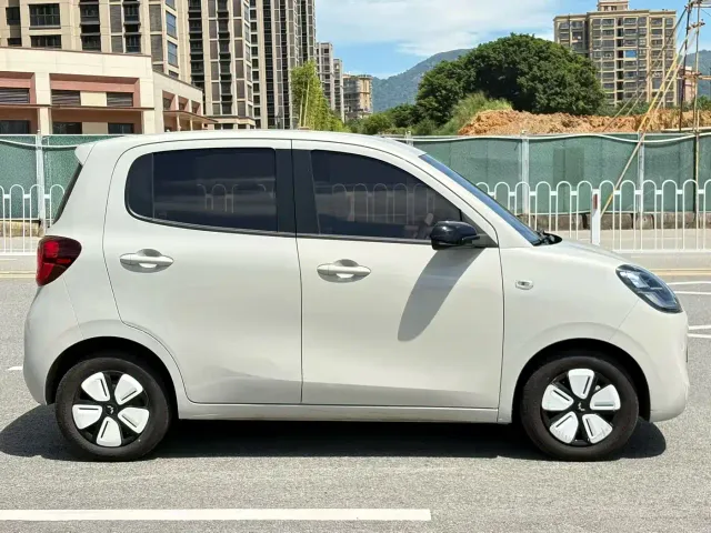 Wuling Hongguang Mini EV — Фото автомобиля 4