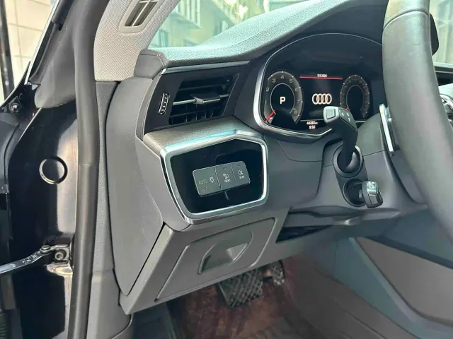 Audi A7L — Фото автомобиля 20