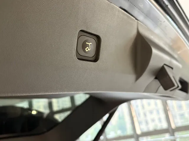 Ford Edge — Фото автомобиля 25
