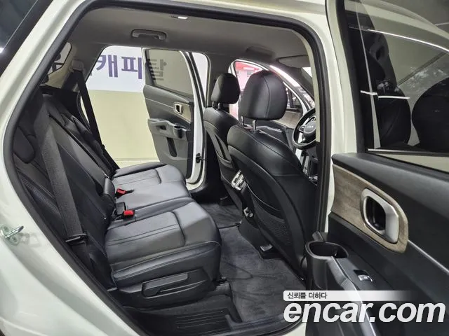 Kia Sorento Sorento 4-е поколение Дизель 2.2 2WD — Фото автомобиля 17