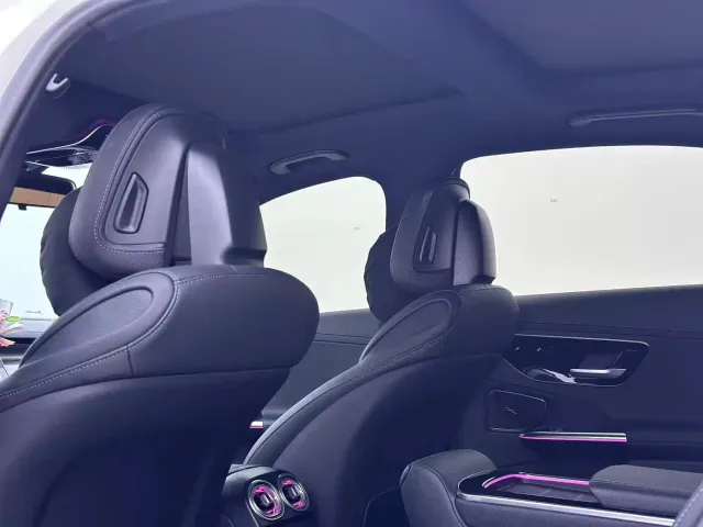 Mercedes-Benz C-Class — Фото автомобиля 15