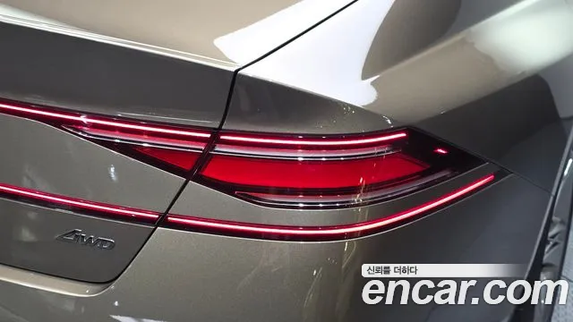 Genesis G90 Бензин 3.5 турбо AWD — Фото автомобиля 21