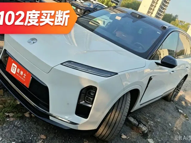 Фотография автомобиля — Nio ES8