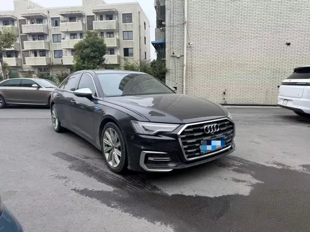 Audi A6L — Фото автомобиля 3