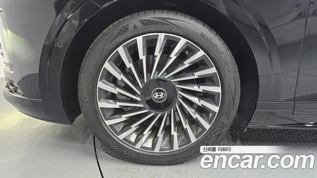 Hyundai Grandeur Grandeur (GN7) 3.5 Бензин 4WD — Фото автомобиля 5