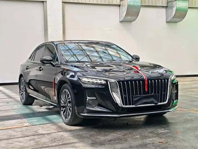 Hongqi H5 — Фото автомобиля 4