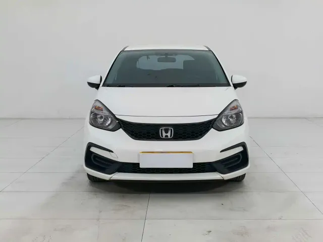 Honda Fit — Фото автомобиля 2