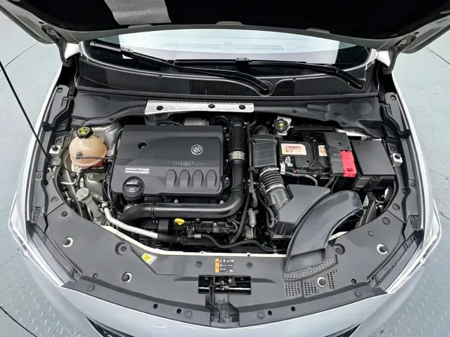 Buick Verano — Фото автомобиля 7