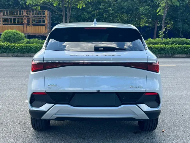 BYD Yuan PLUS — Фото автомобиля 5
