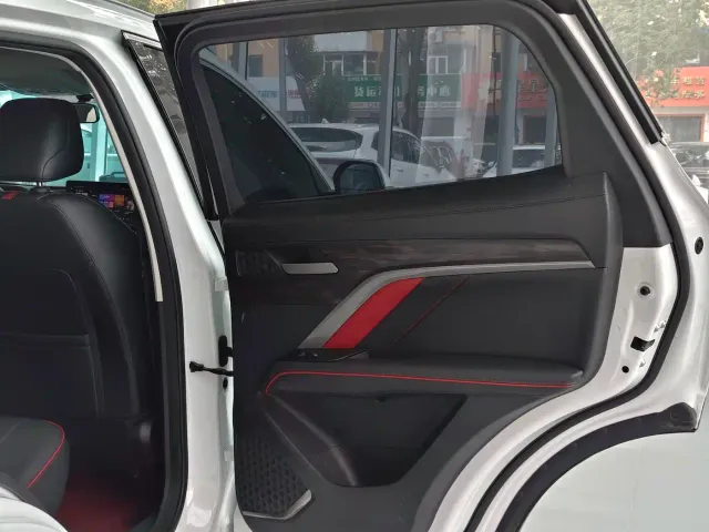Haval H6 — Фото автомобиля 24