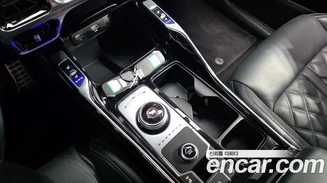 Kia Sorento Sorento 4-е поколение Бензин 2.5T 2WD — Фото автомобиля 9
