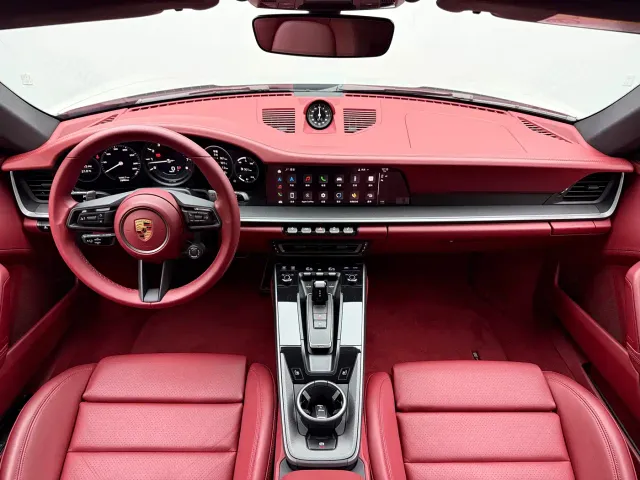 Porsche 911 — Фото автомобиля 16