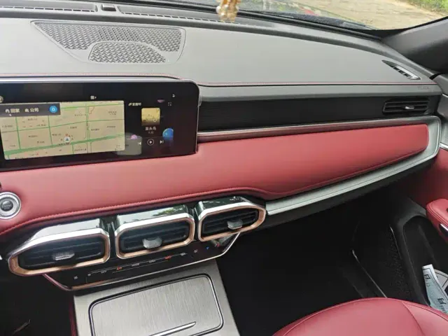 Jetour X70 Plus — Фото автомобиля 13