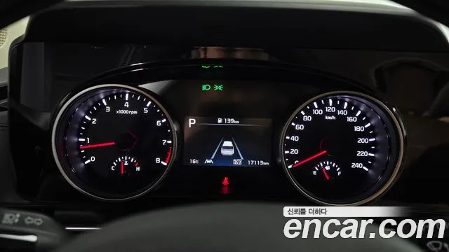 Kia Carnival — Фото автомобиля 11