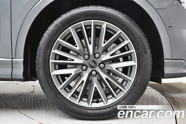 Audi Q3 F3 — Фото автомобиля 7