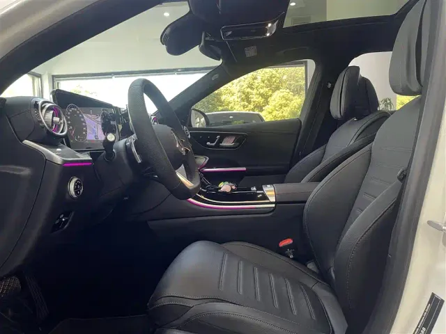 Mercedes-Benz C-Class — Фото автомобиля 12