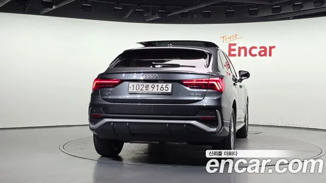 Audi Q3 35 TDI Premium Sportback — Фото автомобиля 4