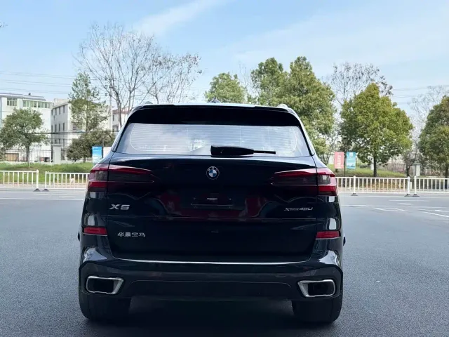 BMW X5 — Фото автомобиля 5