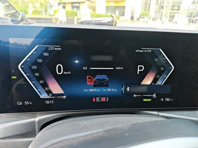 BMW i3 — Фото автомобиля 3