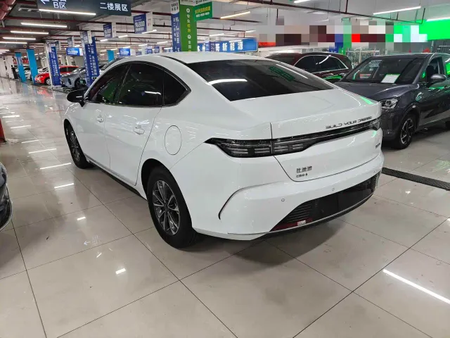 BYD Destroyer 05 — Фото автомобиля 5