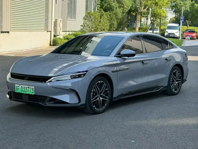 Фотография автомобиля — BYD Han