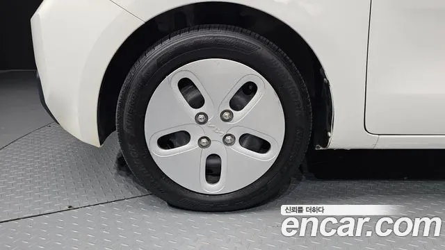 Kia RAY Новый Kia Ray Фургон — Фото автомобиля 5