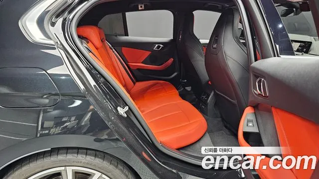 BMW 1-Series 1 серия (F40) — Фото автомобиля 12