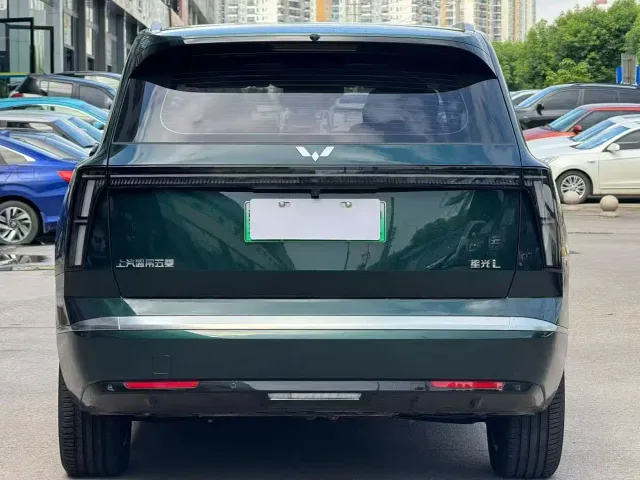 Wuling Starlight L — Фото автомобиля 8